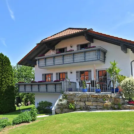 Beautiful In The Bavarian Forest With Balcony And Whirlpool Tub Διαμέρισμα