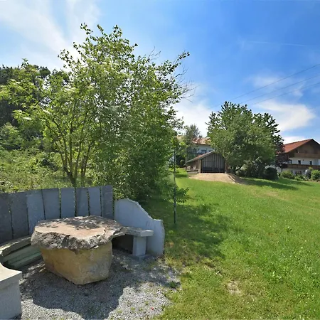 Διαμέρισμα Beautiful In The Bavarian Forest With Balcony And Whirlpool Tub *
